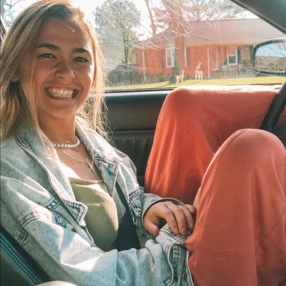 Meet your Posher, Ruthie - Picture 1 of 1